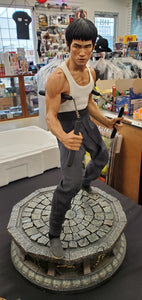 Bruce Lee Tribute 1:4 Scale Statue Version 4