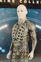 Alien VS Predator Engineer From Prometheus Statue