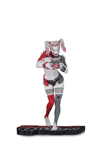 harley quinn red white black resin statue