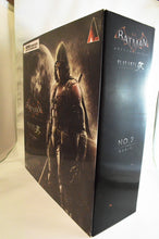 Robin Arkham Knight Play Arts Kai