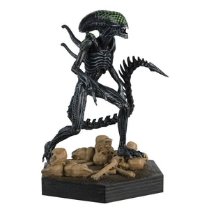 Alien And Predator 1:16 Grid Xenomorph A Figurine