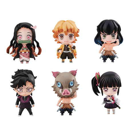 Demon Slayer Kimetsu 2 Inch tall Tanjiro & Friends Mascot Set With Gift part of Inosuke's head