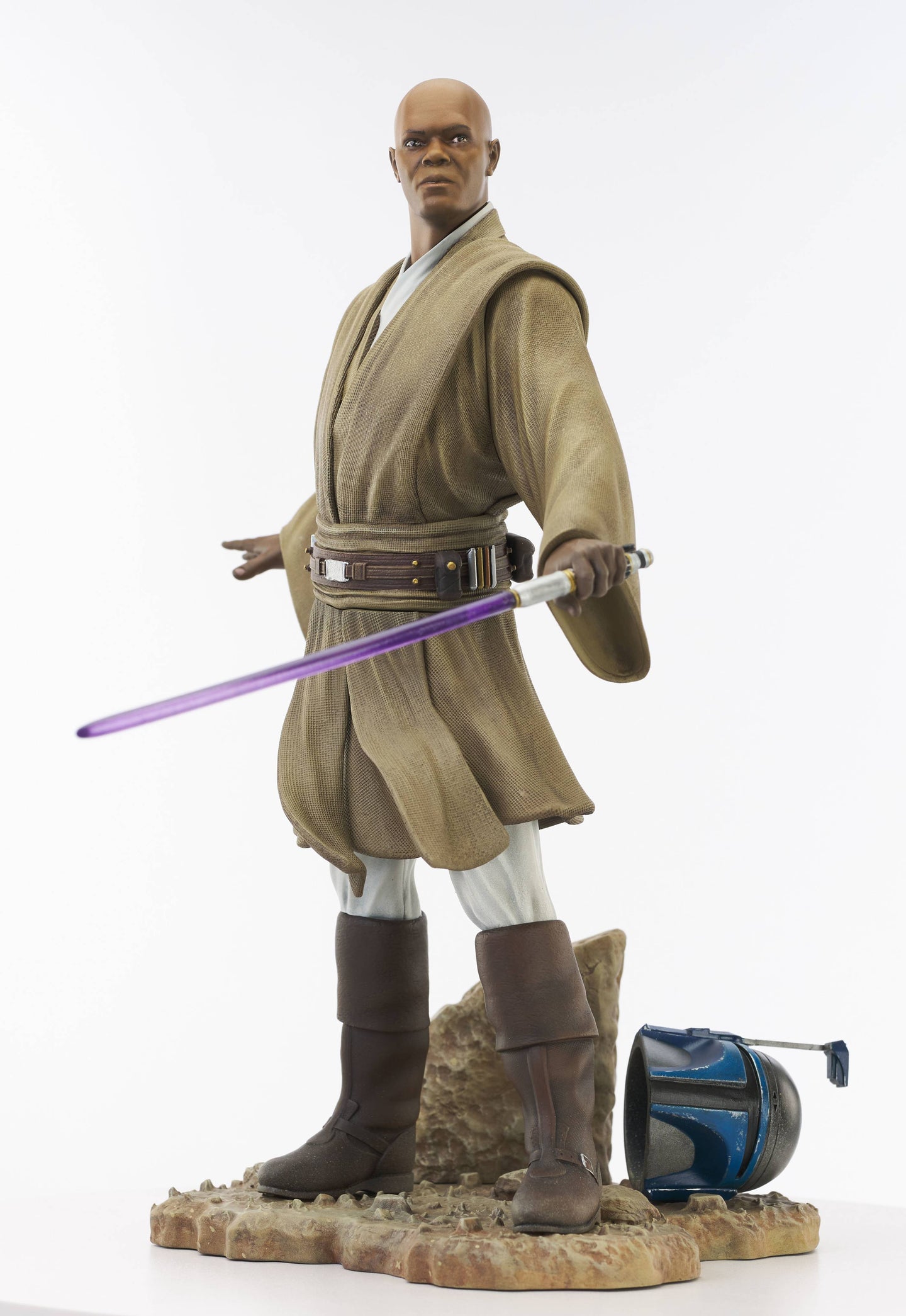 Star Wars Premier Collection Attack Of The Clones Mace Windu Statue